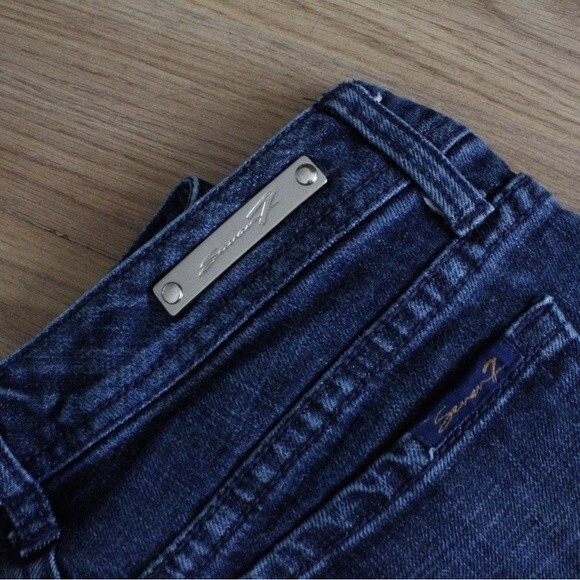 Seven7 Low Rise Boot Cut Jeans - Picture 8 of 10